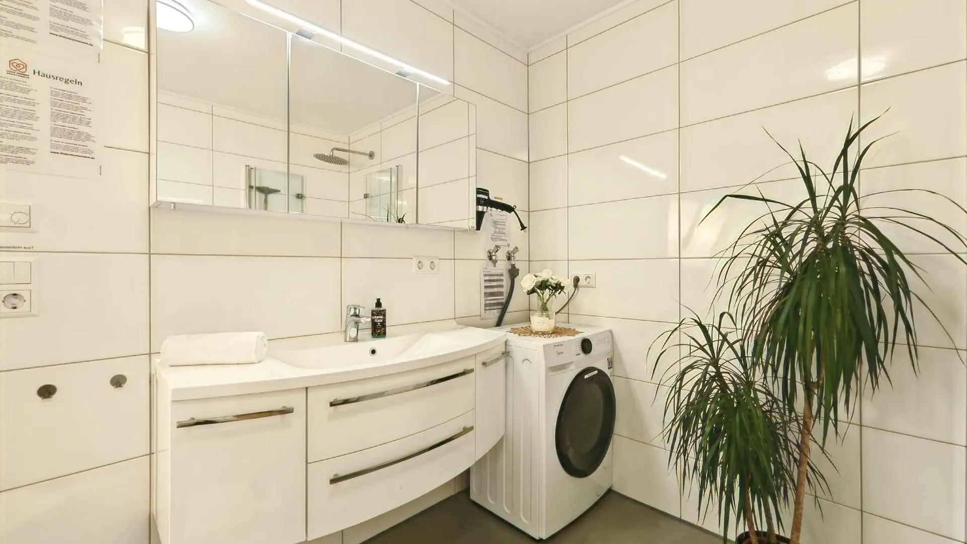 Kaiserin Sisi Fuer Bis Zu 6 - Arbeitsplatz, Badewanne, Parkplatz, Waschmaschine Dinkelsbuehl Germany